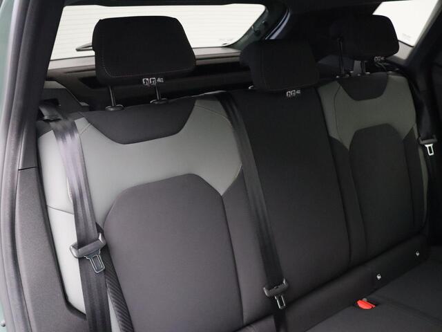 Dacia DUSTER Hybrid 140 Extreme | Achteruitrij camera | Keyless | Climate control | LED | 1e eigenaar | Dealer onderhouden |