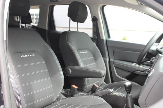 Dacia DUSTER 1.0 TCe 90 PK Prestige | Camera achter | Dode hoek sensoren | Apple car Play |