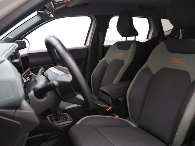 Dacia DUSTER TCe ECO-G Essential 100pk Camera | Cruise | Parkeersens. v+a | Trekhaak
