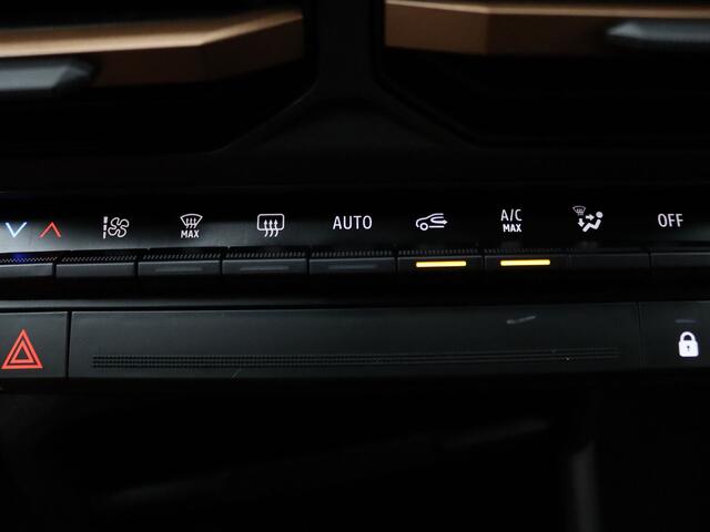 Dacia DUSTER TCe ECO-G Essential 100pk Camera | Cruise | Parkeersens. v+a | Trekhaak