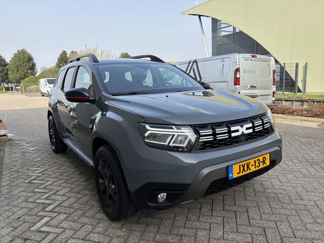 Dacia DUSTER 1.3 TCe 150 Extreme | automaat | navigatie | stoelverwarming | 360 camera