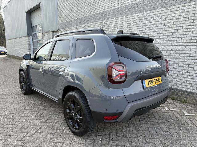 Dacia DUSTER 1.3 TCe 150 Extreme | automaat | navigatie | stoelverwarming | 360 camera