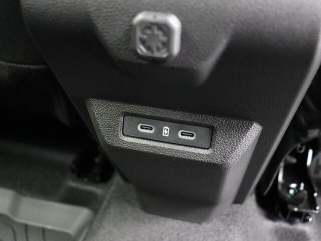 Dacia DUSTER mild hybrid 140pk extreme | Navigatie | Automatische parkeerrrem | Achteruitrijcamera |