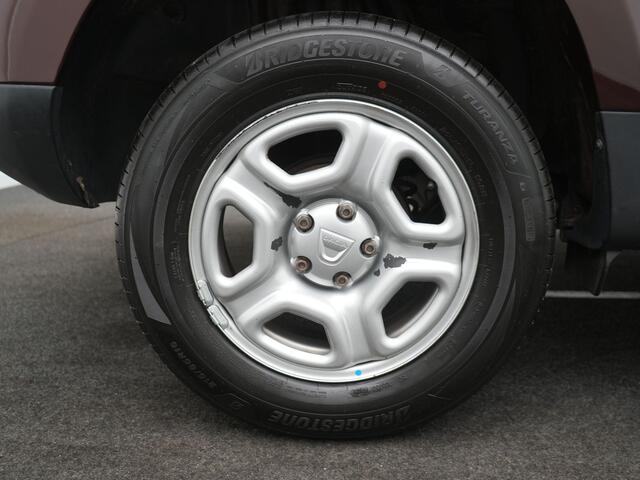 Dacia DUSTER 1.2 TCe 4x2 Ambiance - RIJKLAARPRIJS - Airco - Trekhaak - Volledig Dealeronderhouden
