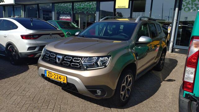 Dacia DUSTER 1.3 TCe 130 Prestige | TREKHAAK | ALL SEASONBANDEN | 1500KG TREKGEWICHT | PARKEERSENSOREN VOOR & ACHTER |