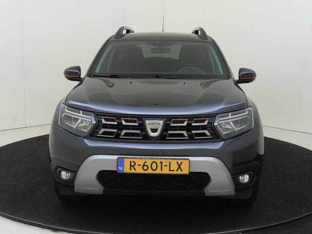 Dacia DUSTER 1.3 TCe Extreme | Apple Carplay/Android | cruise control| electronic climate control | LED koplampen | lichtmetalen velgen 17" | navigatiesysteem | rijstrooksensor met correctie | voorstoelen verwarmd | Camera
