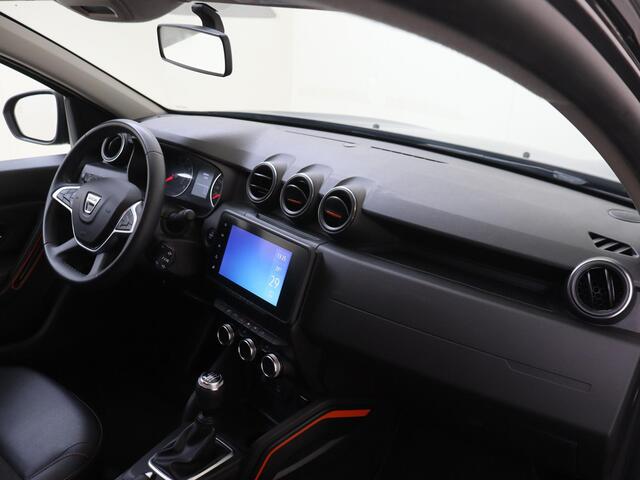 Dacia DUSTER 1.3 TCe Extreme | Apple Carplay/Android | cruise control| electronic climate control | LED koplampen | lichtmetalen velgen 17" | navigatiesysteem | rijstrooksensor met correctie | voorstoelen verwarmd | Camera