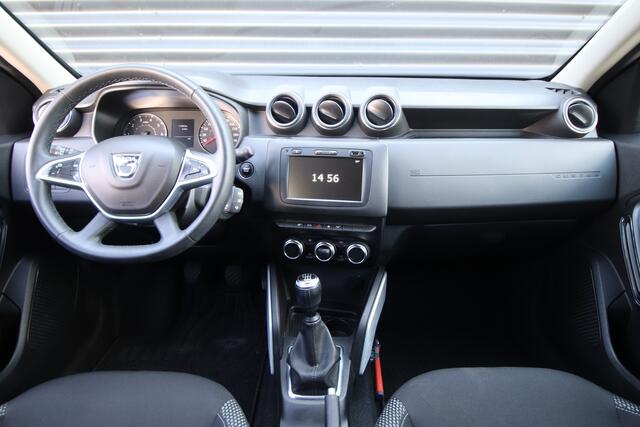 Dacia DUSTER 1.0 TCe Bi-Fuel Prestige NL-Auto, 1e eigen, Side bars