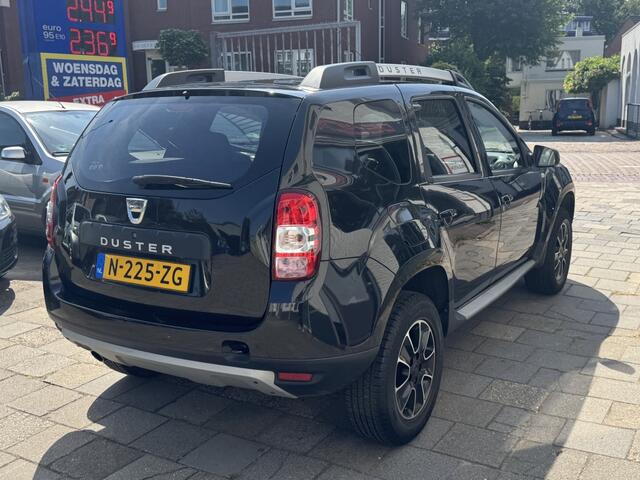 Dacia DUSTER 1.2 TCe 4x2 Lauréate*Leder*Navi*Camera*FULL-OPTION*