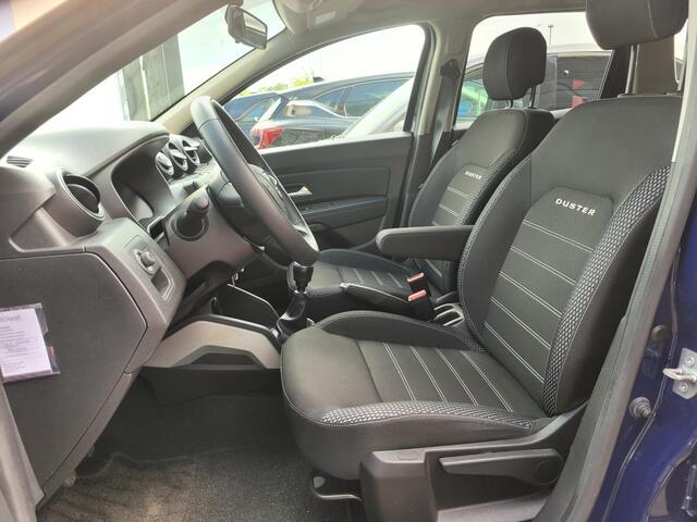 Dacia DUSTER 1.0 TCe Prestige | Navigatie | Camera | Trekhaak | 1e Eigenaar | Dealer Onderhouden
