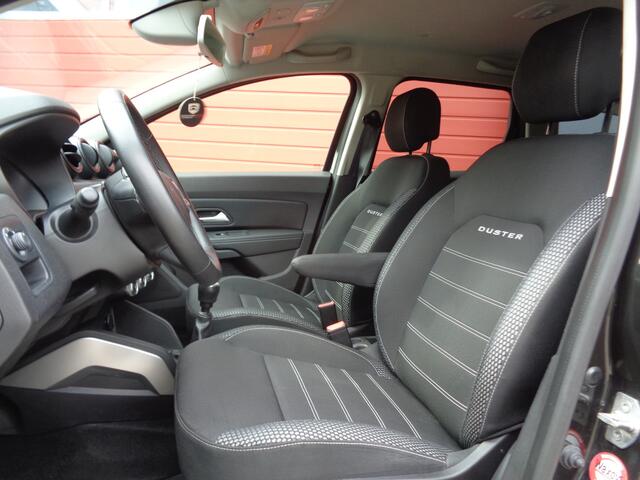 Dacia DUSTER 1.2 TCe Prestige 126Pk Clima Cruise Navi 6-BAK LMV NL-Auto 2E-Eigenaar NL-Auto