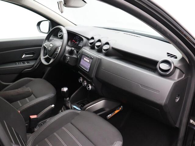 Dacia DUSTER TCe 125pk Prestige | Bullbar | Navigatie | Cruise control | Climate Control |