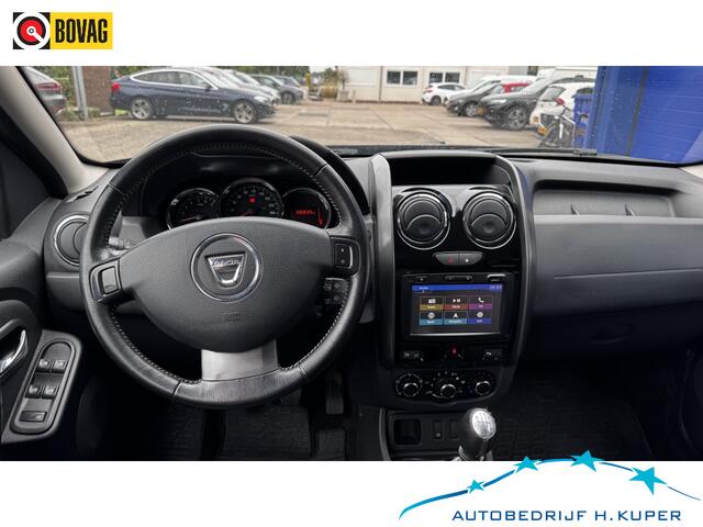 Dacia DUSTER 1.2 TCe 4x2 Blacksh. | Trekhaak | Airco | Camera |