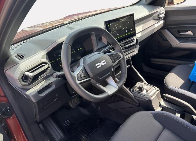 Dacia DUSTER 1.8 hybrid 155 expression - media nav live