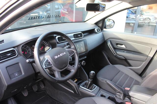 Dacia DUSTER 1.3 TCe 130 Journey Navi,ECC,PDC + Camera