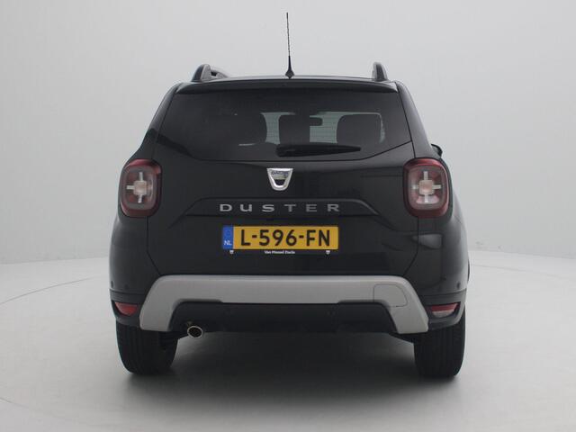 Dacia DUSTER TCe 130 Prestige | MediaNav Navigatiesysteem met Apple Carplay & Android Auto | Cruise Control | Blind spot warning | Lichtmetalen velgen 17" | 360 multiview camera | Elektronisch geregelde airconditioning | Dacia handsfree card |