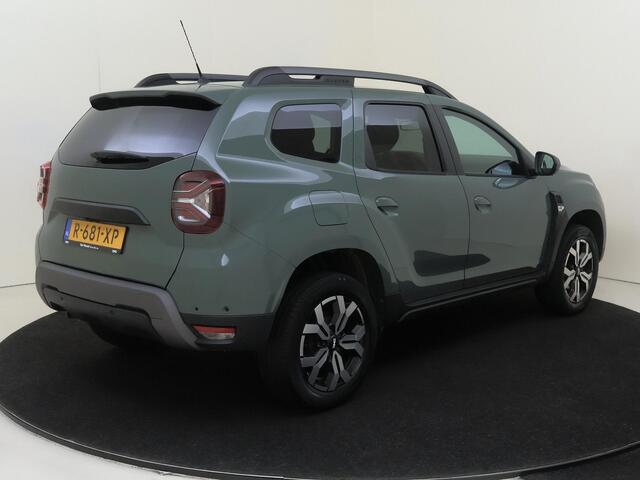 Dacia DUSTER 1.0 TCe 100 PK ECO-G Journey | Apple Carplay/Android Auto | cruise control | dodehoek detectie | electronic climate control | LED koplampen | lichtmetalen velgen 17" | navigatiesysteem |