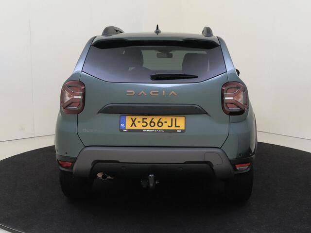 Dacia DUSTER 1.0 TCe 100 PK ECO-G Extreme | Trekhaak | Apple Carplay/Android | cruise control| electronic climate control | LED koplampen | lichtmetalen velgen 17" | navigatiesysteem | rijstrooksensor met correctie | voorstoelen verwarmd | Camera
