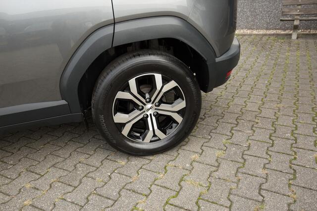 Dacia DUSTER 1.6 Hybrid 140 Expression – foto 3