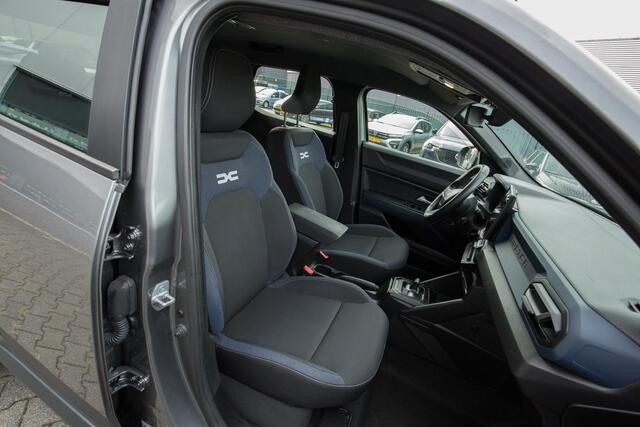 Dacia DUSTER 1.6 Hybrid 140 Expression – foto 9