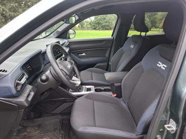 Dacia DUSTER 1.2 TCe 130 Journey – foto 8