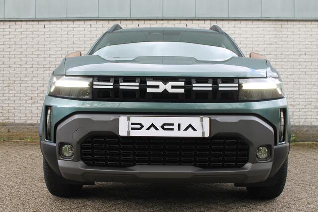 Dacia DUSTER 1.2 TCe 130 PK mild hybrid Extreme | Trekhaak | 4 seizoensbanden | camera achter | LM velgen | NAVI |