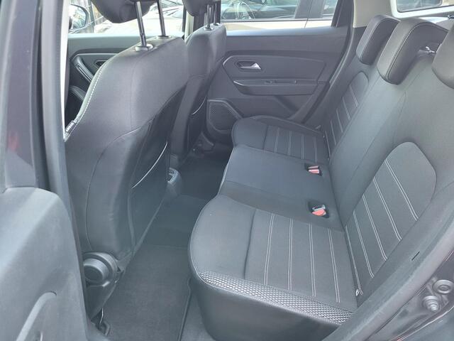 Dacia DUSTER 1.2 TCe Prestige | Navigatie | 360*Camera | Trekhaak(1500KG) | Dealer Onderhouden!