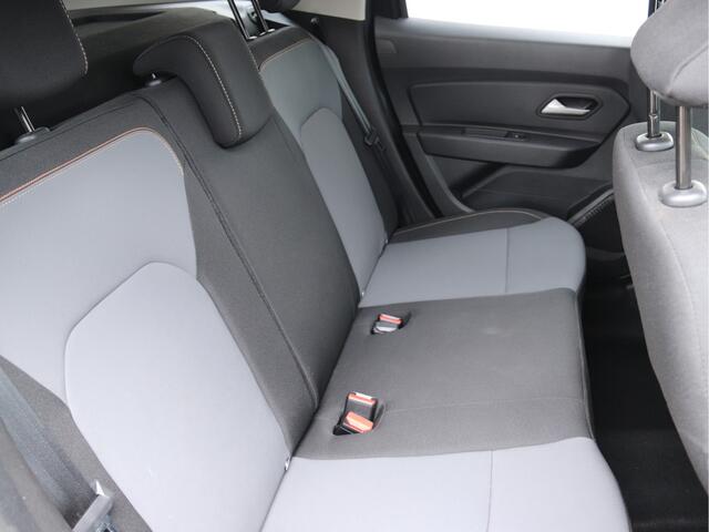 Dacia DUSTER 1.3 TCe 130 Extreme 360 CAMERA / TREKHAAK / CRUISE / NAVI
