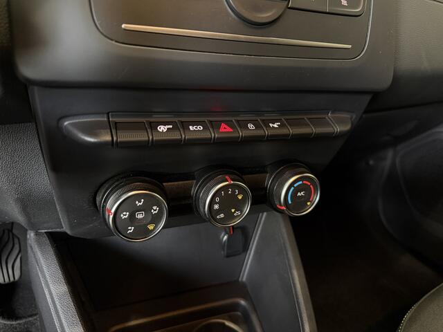 Dacia DUSTER 1.2 TCe Comfort Airco | Schuifdak | Cruise control | PDC | 17" | NAP | Volledig keurig netjes onderhouden! – foto 10