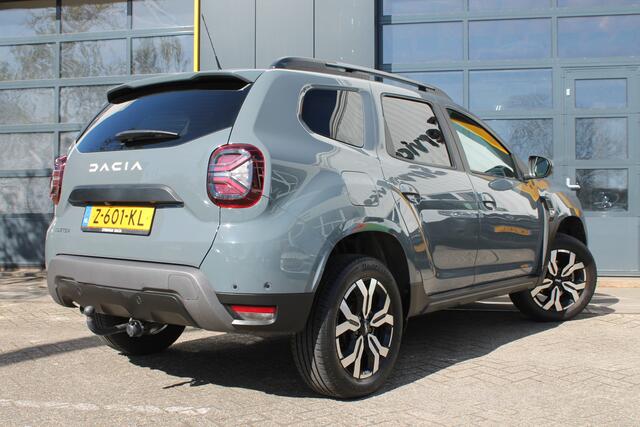 Dacia DUSTER 1.3 TCe 130 Journey | Camera 360 | Trekhaak | Climat Control | Navigatie – foto 4