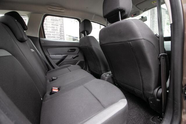 Dacia DUSTER 1.0 TCe Essential | Airco | Cruise | Trekhaak | – foto 7