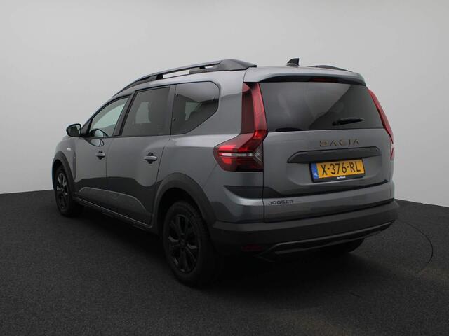 Dacia Jogger 1.0 TCe 110 PK Extreme 7 Persoons Navigatie / Climate Control /Parkeersensoren / Lichtmetalen velgen / Camera