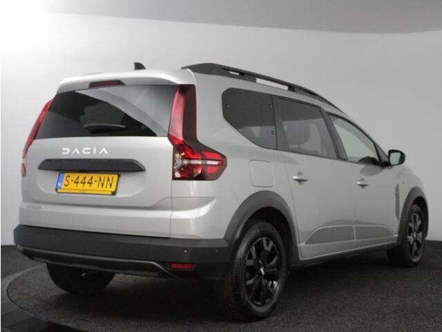 Dacia Jogger 1.0 TCe 110 Extreme | 7-Persoons | Navigatie | Dodehoekdetectie | Camera |