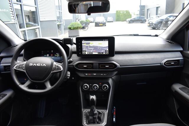 Dacia Jogger Hybrid 140 PK Extreme | 7 PERSOONS | CAMERA | NAVI | CRUISE CONTROL | APPLECARPLAY/ANDROIDAUTO | CLIMATE CONTROL | PDC | LMV
