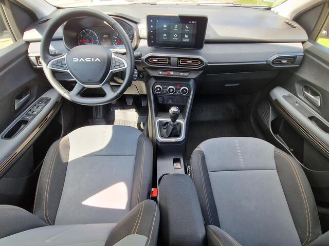 Dacia Jogger 1.0 TCe 110 Extreme 7p. / 1e Eigenaar / Achteruitrijcamera / Parkeersensoren voor + achter / Apple Carplay & Android Auto / Climate Control / Lichtmetalen Velgen / 7 Persoons /