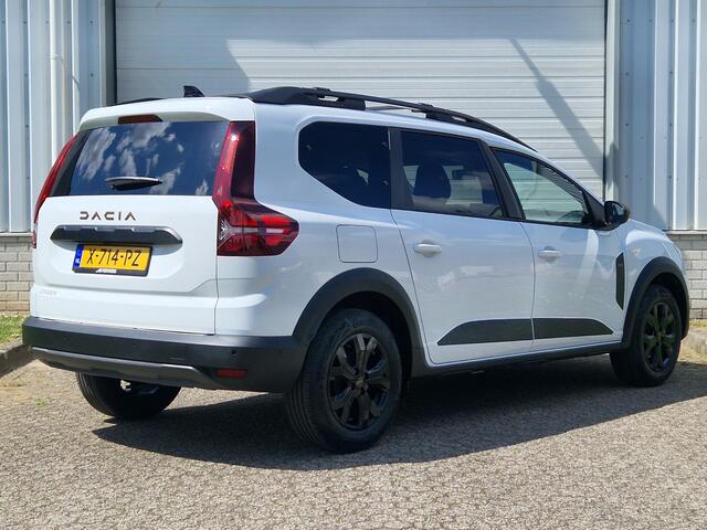Dacia Jogger 1.0 TCe 110 Extreme 7p. / 1e Eigenaar / Achteruitrijcamera / Parkeersensoren voor + achter / Apple Carplay & Android Auto / Climate Control / Lichtmetalen Velgen / 7 Persoons /
