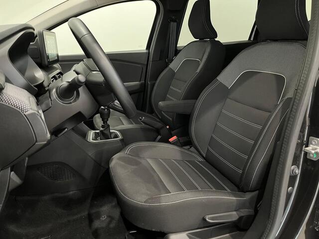 Dacia Jogger 1.0 TCe 110 Expression 7p. | 7-persoons | Navigatie | Dodehoekdetectie | Parkeersensoren voor, achter en achteruitrijcamera | Apple Carplay/Android Auto
