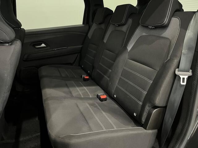 Dacia Jogger 1.0 TCe 110 Expression 7p. | 7-persoons | Navigatie | Dodehoekdetectie | Parkeersensoren voor, achter en achteruitrijcamera | Apple Carplay/Android Auto