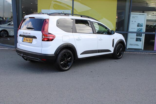 Dacia Jogger 1.6 Hybrid 140 Extreme 7p. Multimedia- en Navigatiesysteem / Achteruitrijcamera / Elektronisch Geregelde Airco / Elektrische Handrem