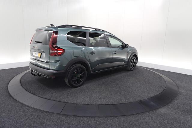 Dacia Jogger 1.6 Hybrid 140 Extreme | 5 Zitplaatsen | Trekhaak | Camera | Dodehoekdetectie