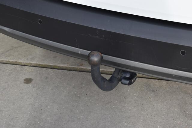 Dacia Jogger TCe 100 Bi-Fuel Extreme | 7 PERSOONS | CAMERA | TREKHAAK | NAVI | CRUISE CONTROL | CLIMATE CONTROL | APPLECARPLAY/ANDROIDAUTO | PDC | LMV