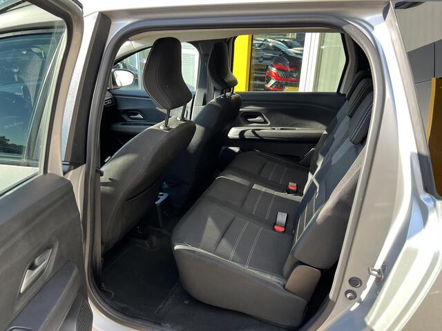 Dacia Jogger 1.0 TCe 110 Expression | 7-Persoons | Navigatie | Achteruitrijcamera | Dodehoekdetectie