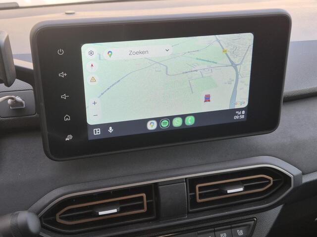Dacia Jogger 1.6 hybrid 140 extreme 7p. Automaat / 7 Persoons / Fabrieksgarantie tot 06-2028<100.000 / Stoelverwarming / Navigatie via Apple Carplay of Android Auto / Achteruitrijcamera / Keyless Entry/Start / Climate control /