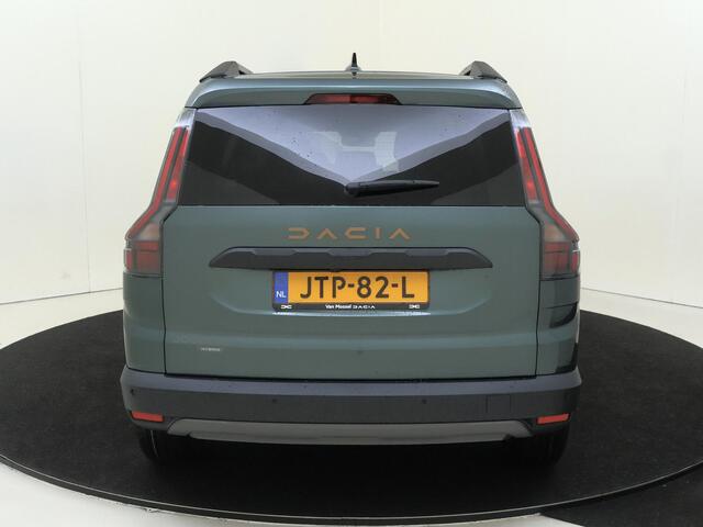Dacia Jogger 1.8 hybrid 155 Limited Edition 7persoons | Navigatie | Parkeersensoren & Camera | LM Velgen |