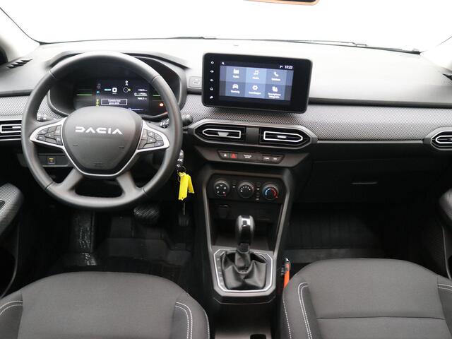 Dacia Jogger 1.6 Hybrid 140 Expression 7-pers. AUTOMAAT / Trekhaak / 7-persoons / Navigatie middels Apple Carplay & Android Auto / Cruise control / Airco / Fabrieksgarantie tot 12-03-2032 /