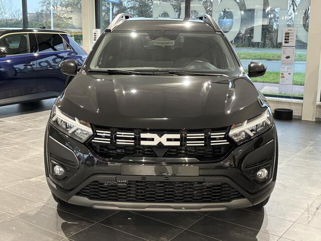 Dacia Jogger 1.0 TCe 100 ECO-G Expression 7p. / 7 JAAR GARANTIE / AIRCO / APPLE & ANDROIDCARPLAY / DODE HOEK WAARSCHUWING / PARKEERSENSOREN V+A INCL. CAMERA / VAN ¤ 30553,- VOOR ¤ 27845,- RIJKLAAR