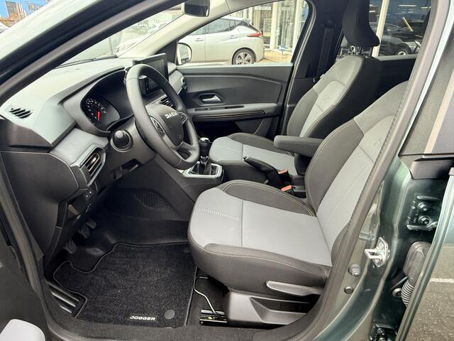 Dacia Jogger 1.0 TCe 100 ECO-G Extreme 7p. | Navi | Keyless | Apple/Android | PDC incl. Camera | Cruise Control | Trekhaak