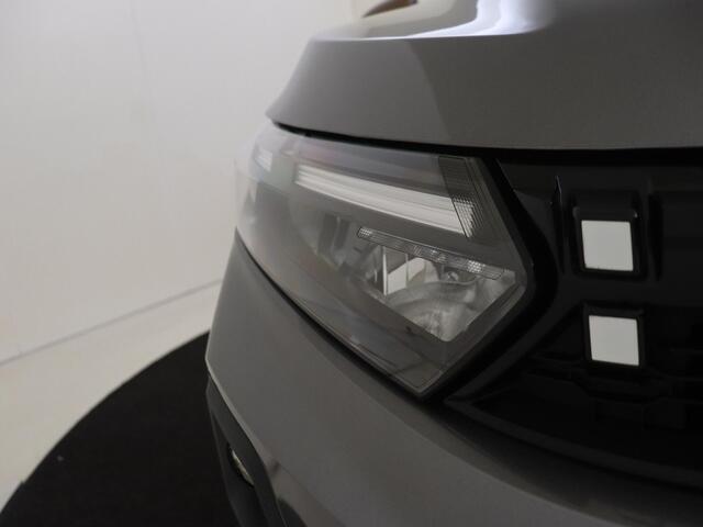Dacia Jogger 1.8 hybrid 155 limited edition 7p. | Navigatie | Camera