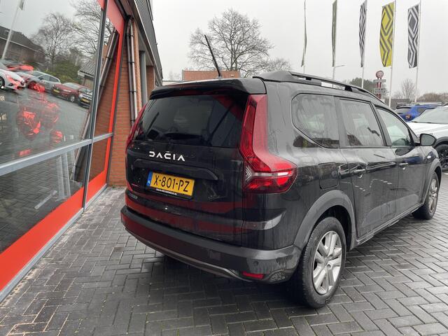 Dacia Jogger 1.0 TCe 110 Extreme 7p. / PACK ASSIST / CRUISE CONTROLE / APPLE EN ANDROID CARPLAY / VRAAG NAAR BESCHIKBAARHEID DEMO