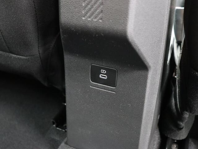 Dacia Jogger Expression TCe 110 | Achteruitrijcamera | Bekleding 'Expression' | Cruise Control met snelheidsbegrenzer